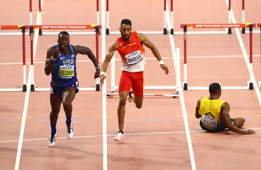 Povlačio je suparnika u finalu SP-a: To je pljačka, kaznite ga!