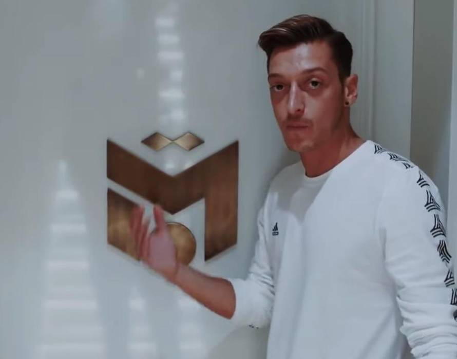 Londonska kuća Mesuta Ozila od 10 milijuna € odiše Turskom