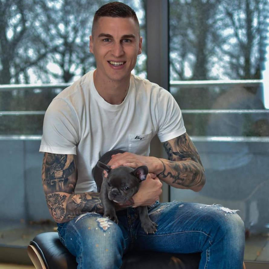 Opet provocira: Vranješ platio separe za Karleušin koncert...