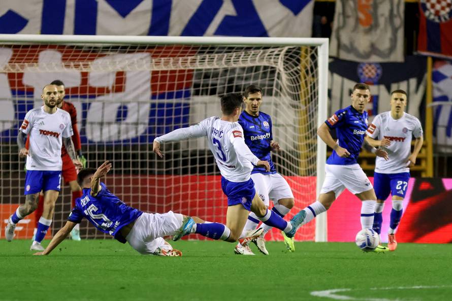 Hajduk i NK Slaven Belupo sastali se u 19. kolu SuperSport HNL-a