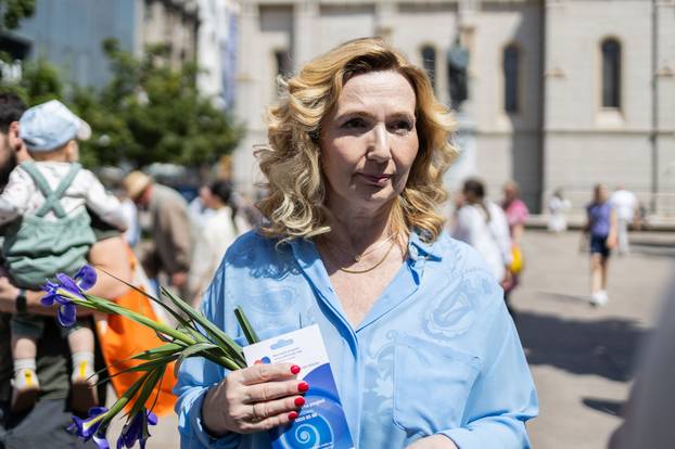 Zagreb: Obilježavanje Dana plavog irisa