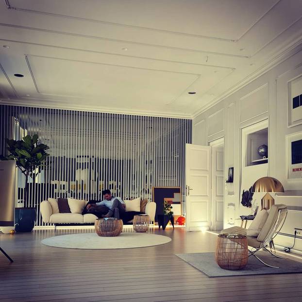 Ante Vrban pokazao luksuzan stan, ima 'leteću' jelku za Božić