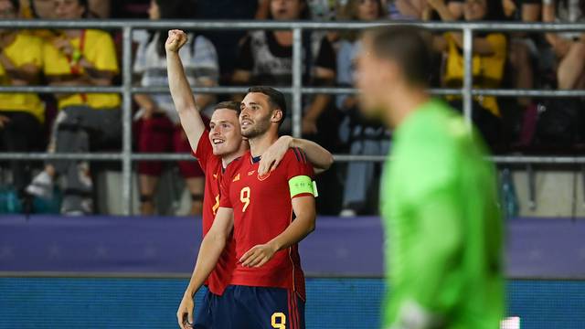 Mladi Vatreni porazom od Španjolske ispali s Europskog prvenstva