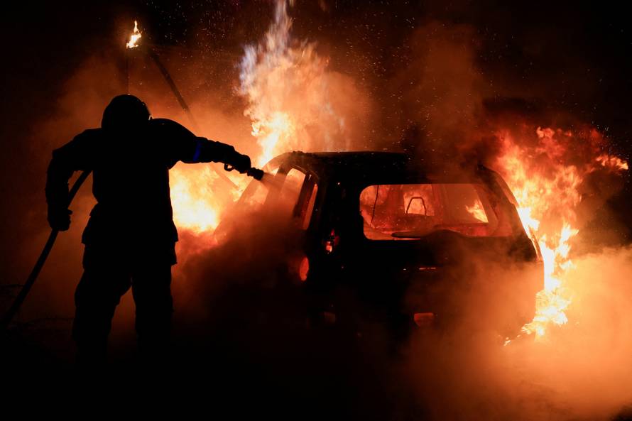Fifth night of riots after a teenager shot dead by police in Paris suburb