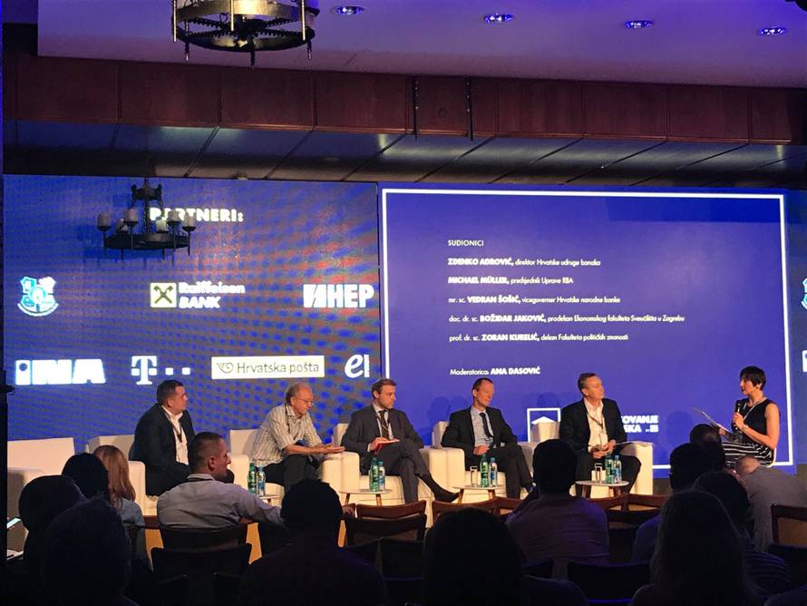 Kralj: 'Svijet neće stati jer mi nismo promijenili kurikulume'