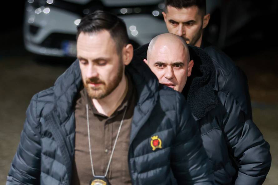 Bivši ministar Josip Dabro doveden u osječki DORH