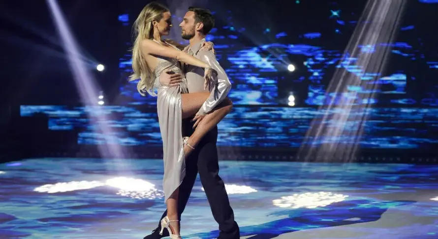 Albina zatvorila prvu epizodu dobrim komentarima: Ne znam za ples, ja sam tebe gledao!