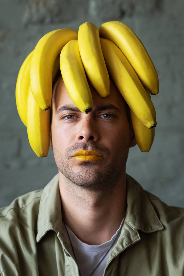 FOTO Ovo još niste vidjeli! Evo kako su naši slavni pozirali