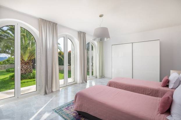 FOTO U kući u Trstenom osjećat ćete se kao glavni lik u filmu! Bolje ne pitajte za cijenu...