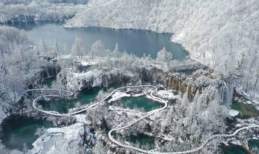 Zima u NP Plitvi&ccaron;ka jezera - od bajkovitih prizora uspavane prirode do li&ccaron;ke kuhinje