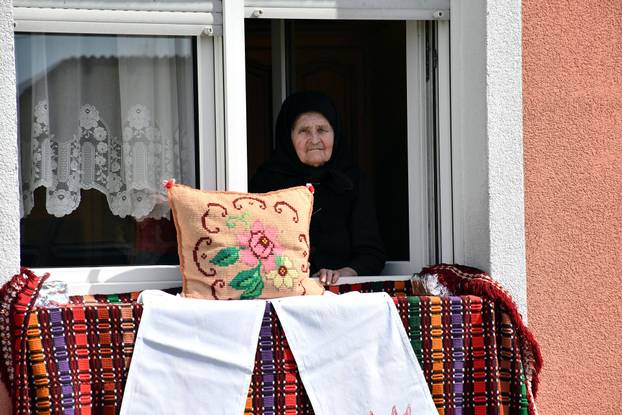 U Velikoj Kopanici održana manifestacija Uskrsno jahanje 
