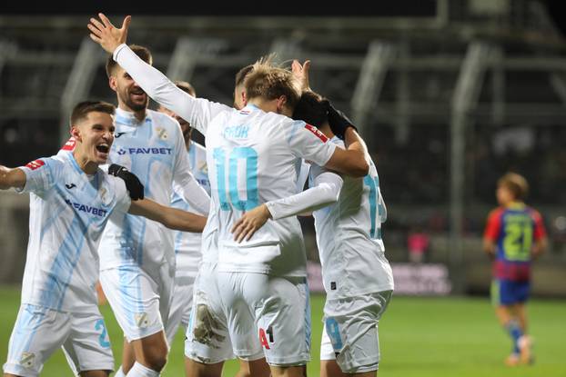 Rijeka: HNK Rijeka i HNK Hajduk odigrali utakmicu 14. kola SuperSport HNL