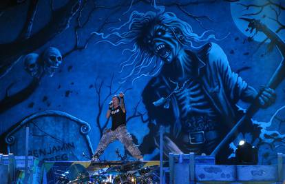 Iron Maiden su spotom odali počast kultnim video igrama