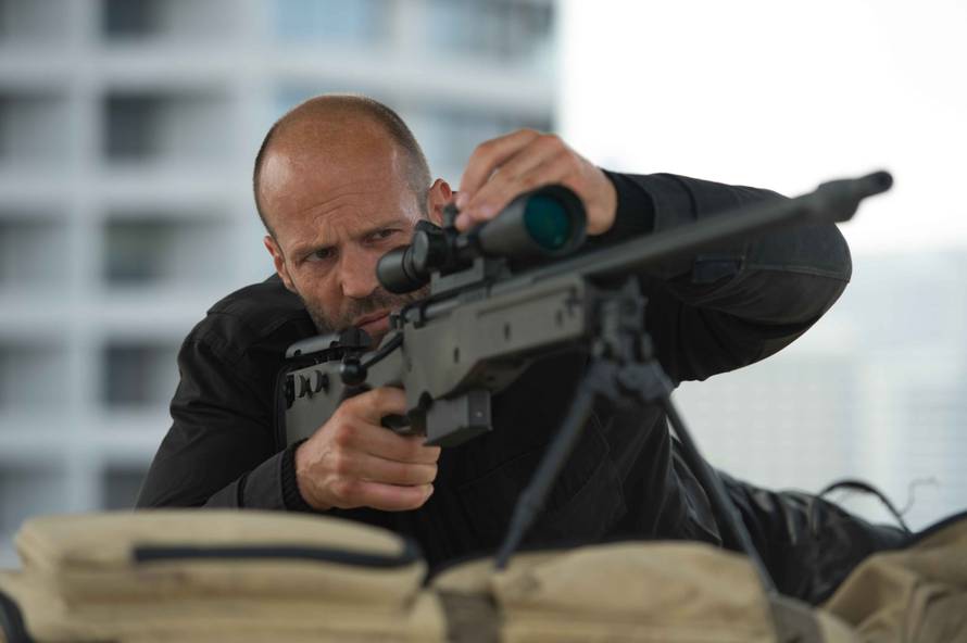 Jason Statham: Zarađivao sam izrađujući ogrlice na ulicama...