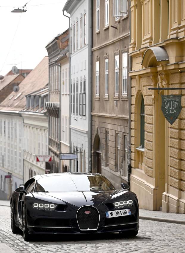 Zagreb: Bugatti u Radićevoj ulici na snimanju 