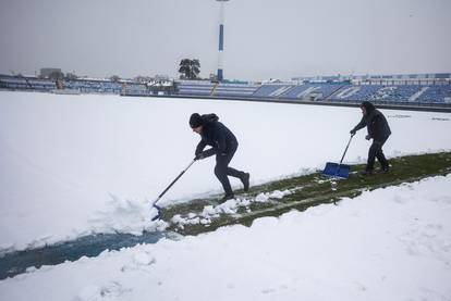 Gradski vrt je zameten, Osijek poziva: Navijači, dođite pomoći!