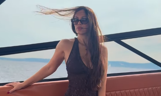 VIDEO Rođendanski glamur na valovima: Žanamari slavila u haljini koja 'oduzima' dah...