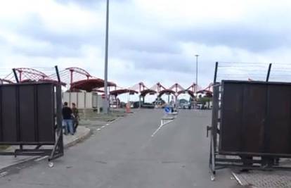 Napeto: Mađarska na granični prijelaz postavila čelična vrata