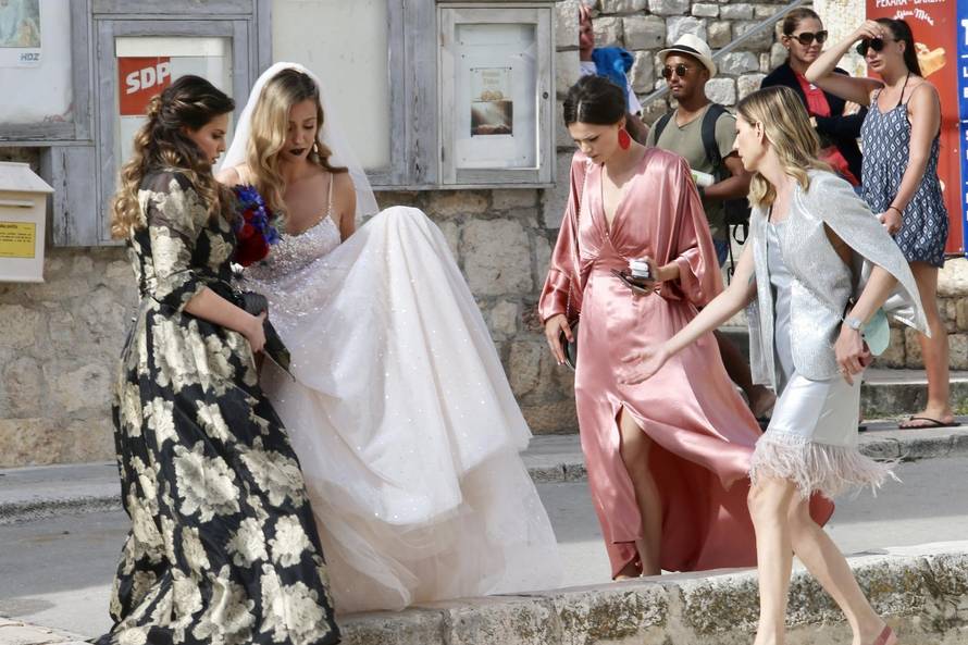 VjenÄanje Brune Sanader u hvarskoj katedrali