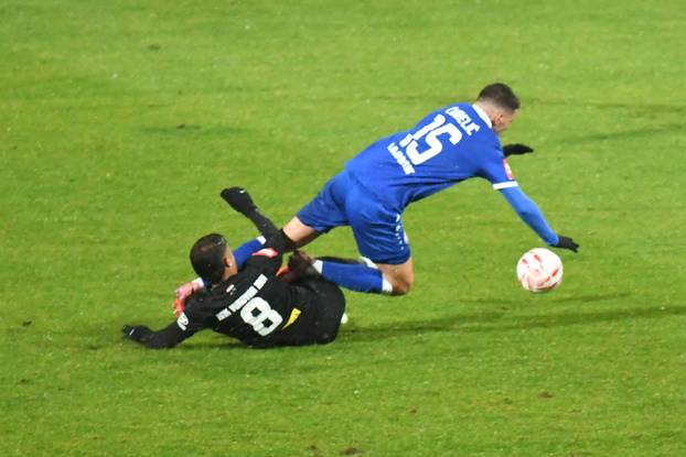 Susret Slaven Belupa i Vukovara 1991 u 14. kolu SuperSport HNL-a