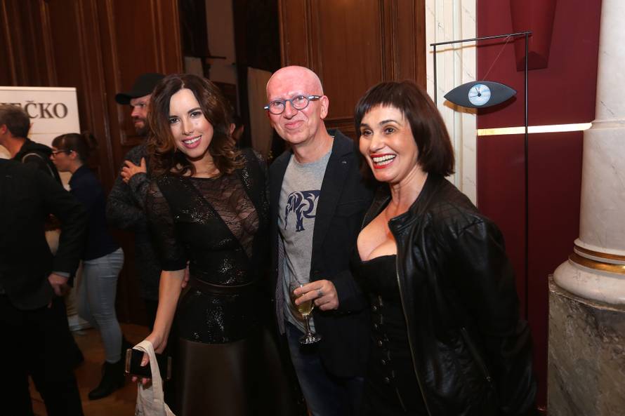 Nives ostvarila san: Zablistala je na daskama osječkog HNK