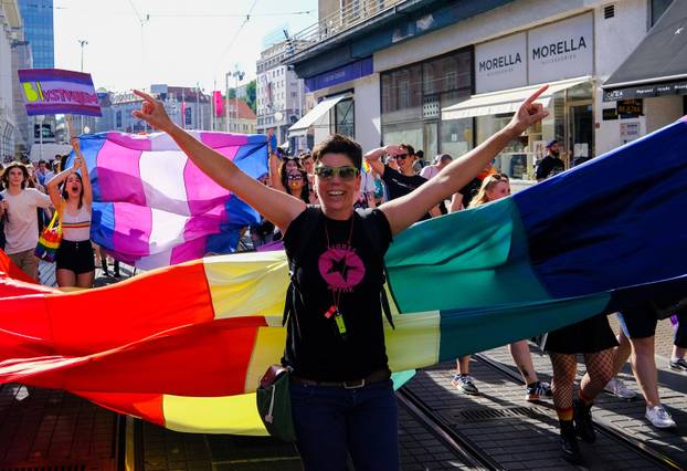 Zagreb: 21. Povorka ponosa pod sloganom "Dajte nam naša četiri zida!"