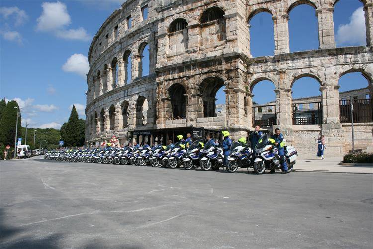 Održano natjecanje prometnih policajaca u vožnji spretnosti u čast poginulog kolege