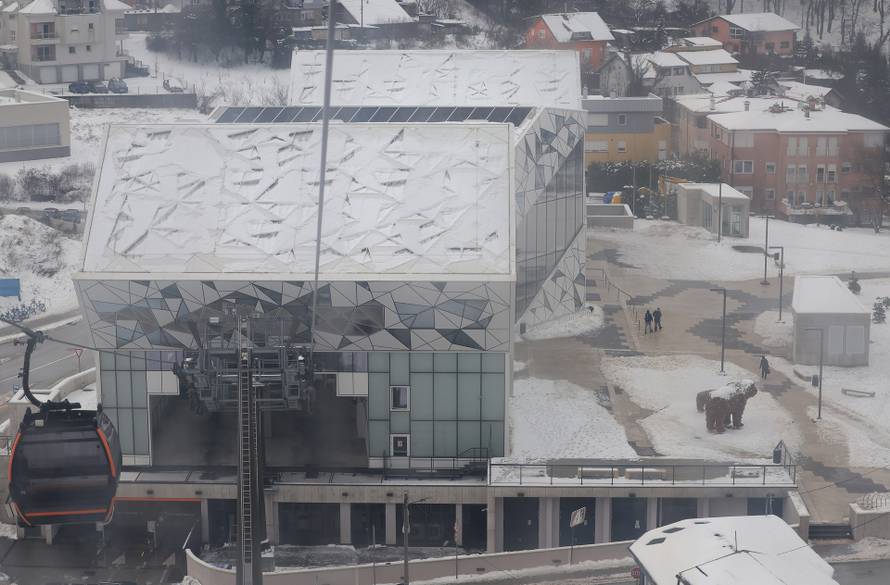 Zagreb: Započela skijaška sezona na Sljemenu 