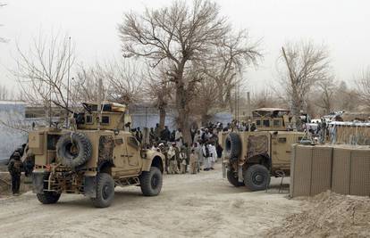 Vojniku prijeti smrtna kazna, talibani će 'odsijecati glave'