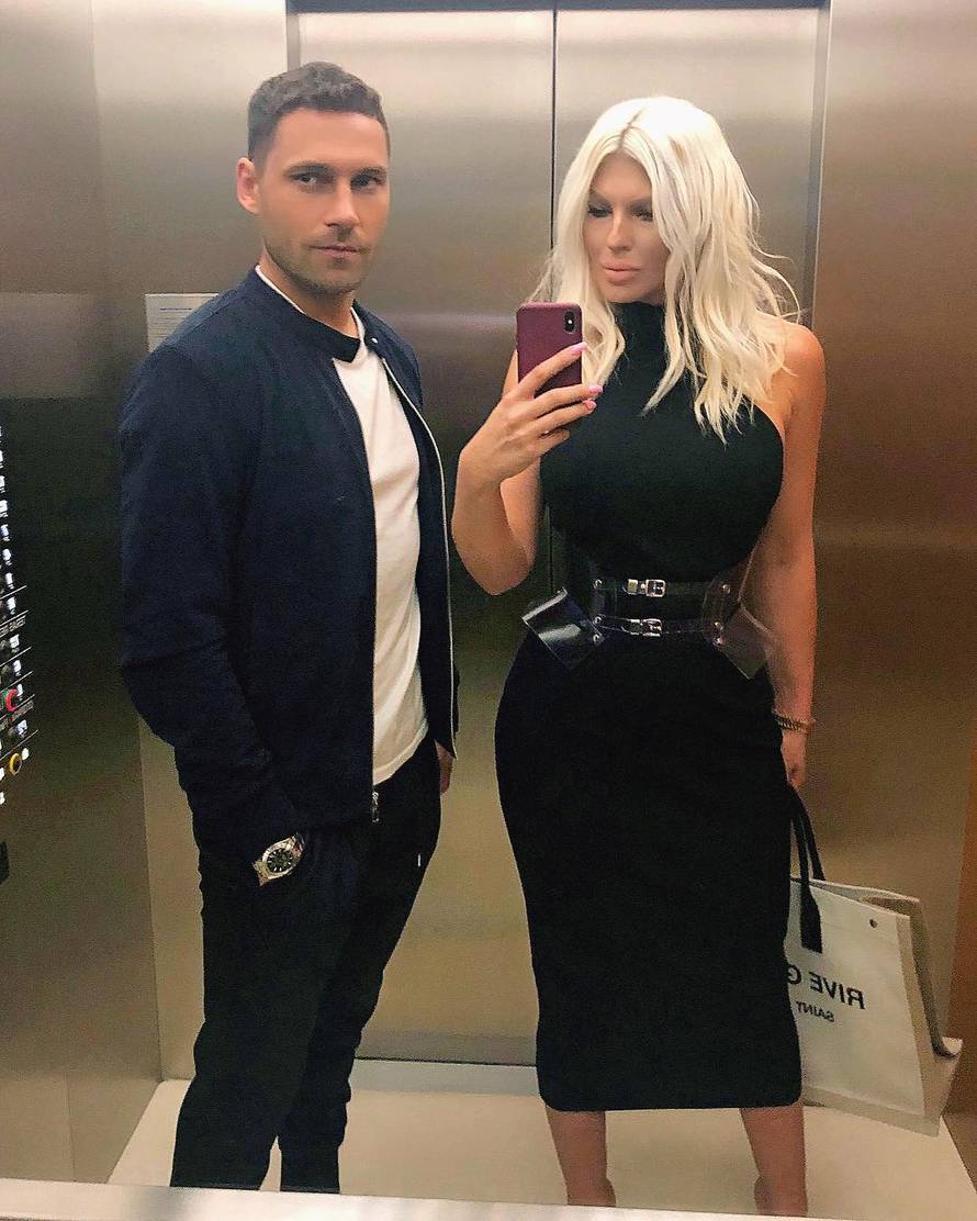 Uzvraća udarac: Objavila fotku na kojoj je navodno goli Vranješ