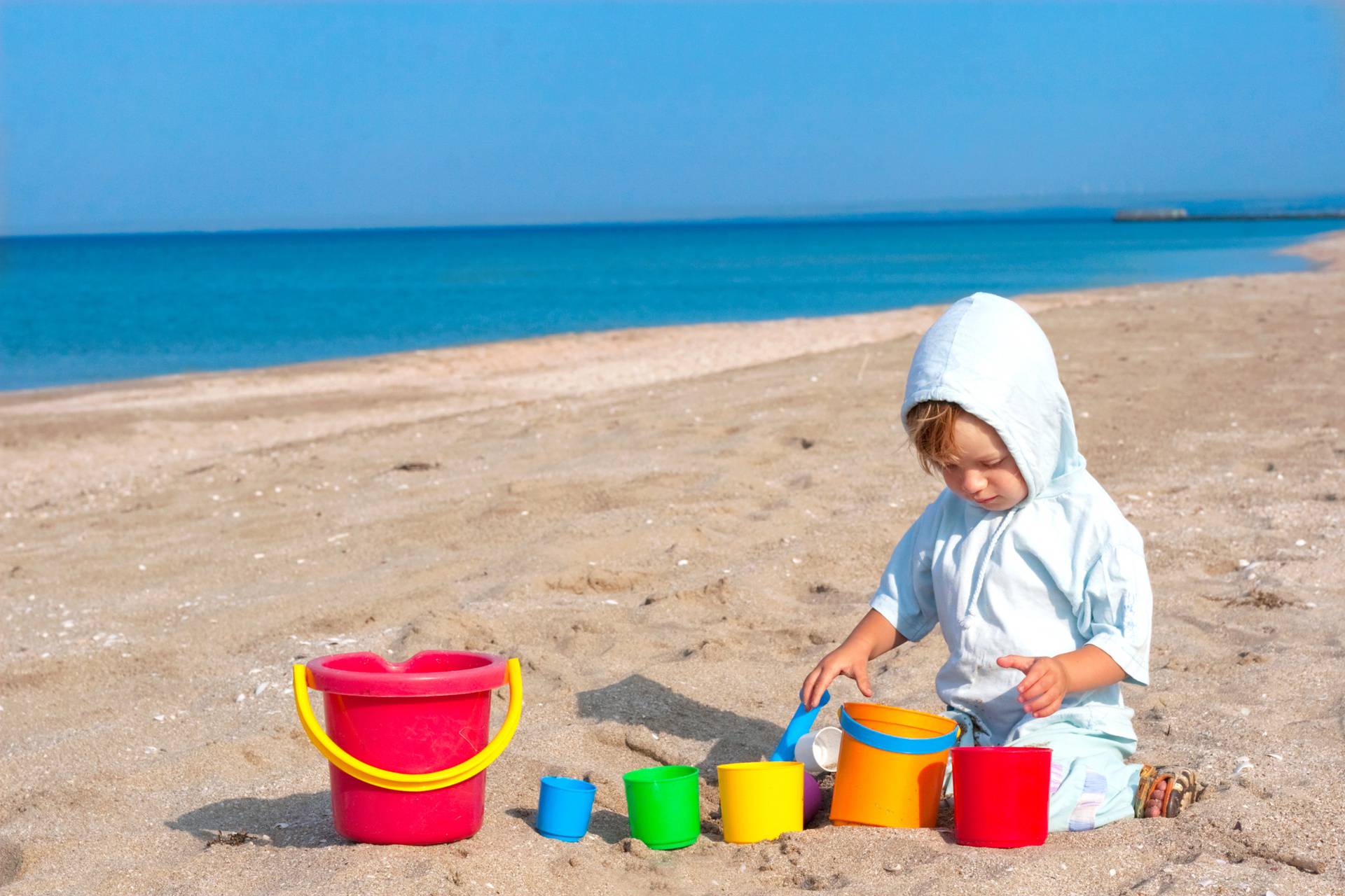 Ideje kako zabaviti mališane na plaži - neka pokažu kreativnost