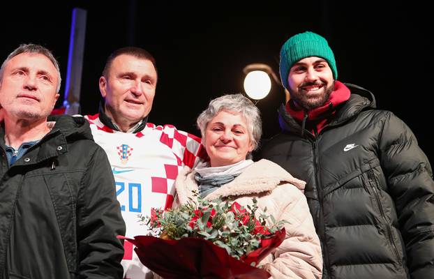 Novigrad: Svečani doček Vatrenog Joška Gvardiola