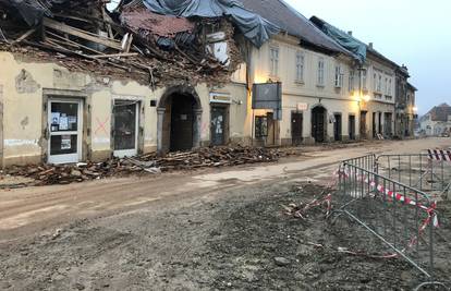 Sisak: Preko 30 tisuća oštećenih objekata prijavljeno u županiji