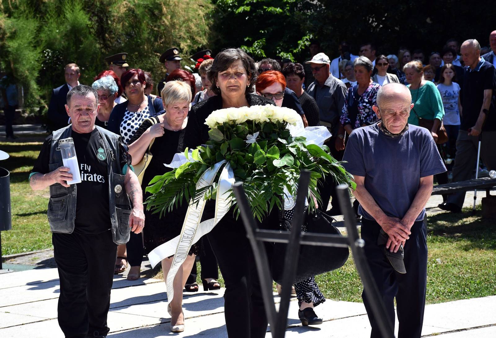 Slavonski Brod: Susret sjećanja na poginulu djecu u Domovinskom ratu "Mali križ - velika žrtva"