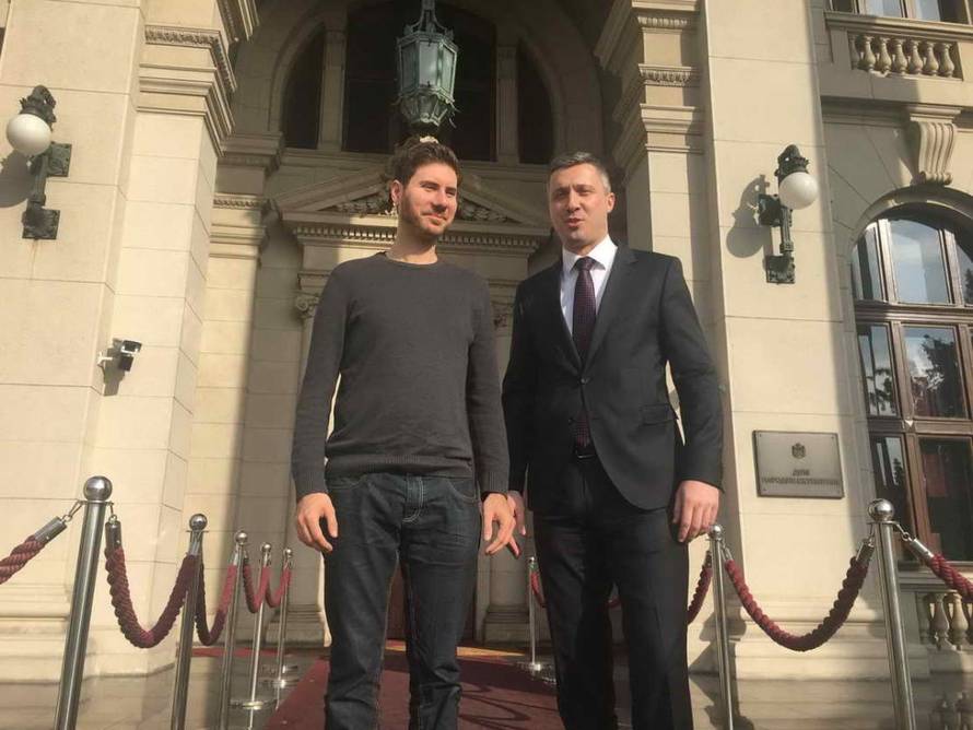 Za rigidne desničare iz Dvera, četnički šegrt Vučić je - ustaša