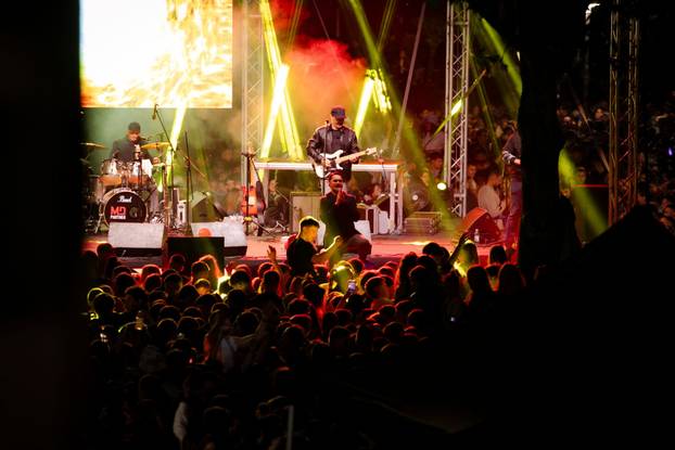 FOTO Ovako je izgledao dom na Savi dok je pjevao Jole! Na koncertu bilo oko 10.000 ljudi