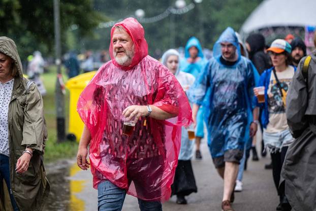 Zagreb: Kiša nije pokvarila atmosferu na drugom danu INmusic festivalu