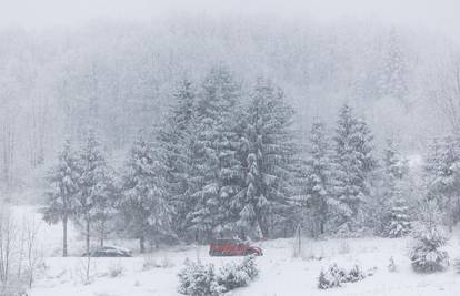 Temperature ostaju visoke do nedjelje: Vraća nam se zima