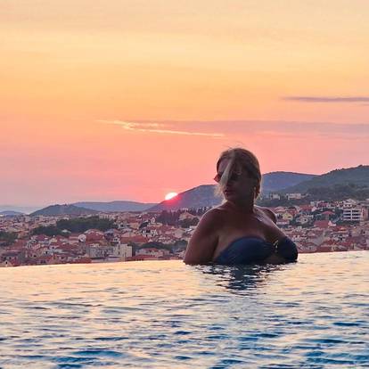 FOTO Pogledajte kako se ovog ljeta provela Gazdina kći: Malo mora, malo glazbe i puno srca...