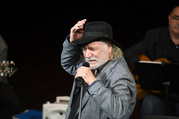Bjelovar: Šerbedžija održao koncert na BOK festu, pridružio mu se Navojec