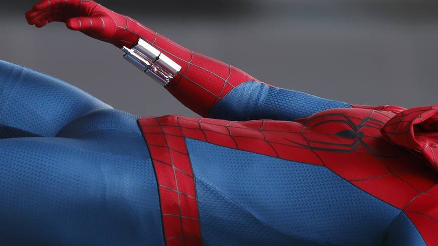 Tom Holland Films Scenes For The New Spider-man In Glasgow, Scotland - 03 Ago 2025