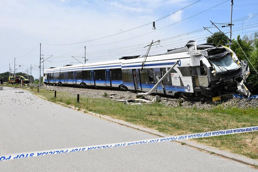 VIDEO Putnica iz vlaka strave: 'Bili smo u panici, vrata su bila zaglavljena. Nismo mogli van'
