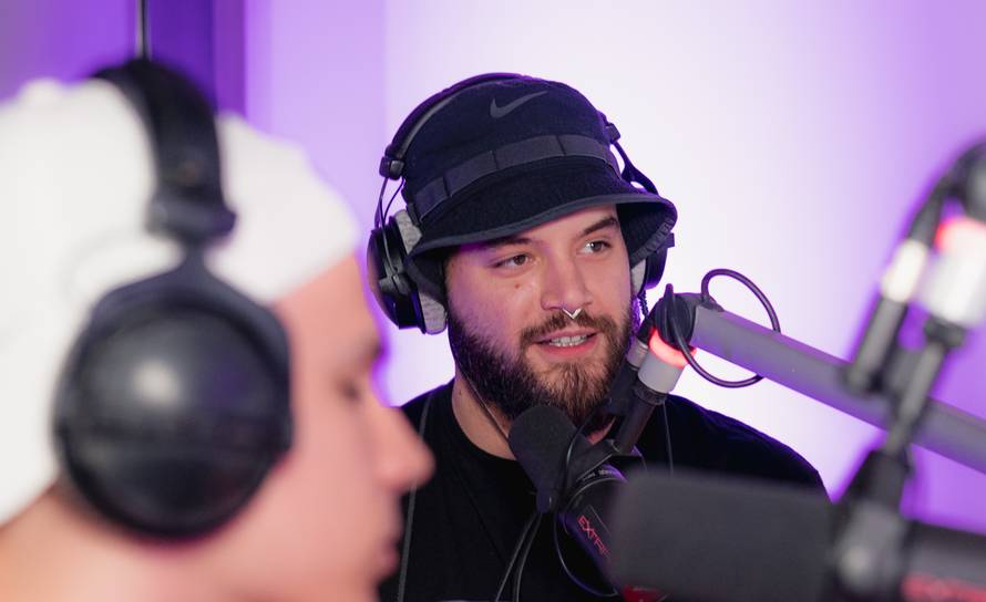 Ova pjesma prva je u trendingu na YouTubeu: 'Visi mi na k*ri...'