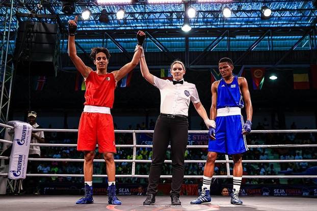 FOTO Olimpijska prvakinja koju su optužili da je muško ima novi imidž. Evo kako se mijenjala...