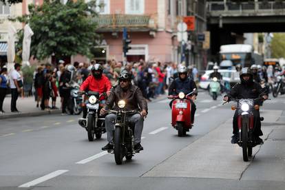 Dašak povijesti usred Rijeke: Tradicionalni susret oldtimera