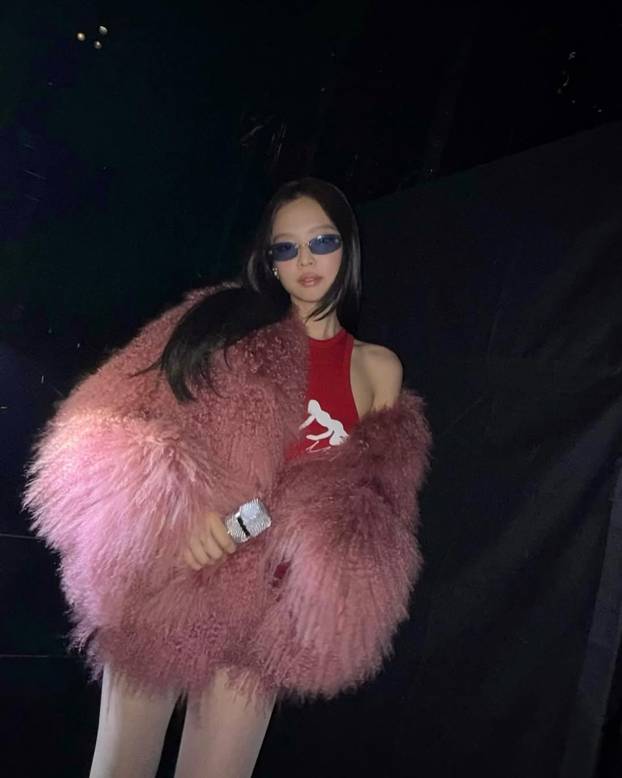 FOTO Članica grupe BlackPink: Jennie dominira ljestvicama diljem svijeta, bavi se i modom