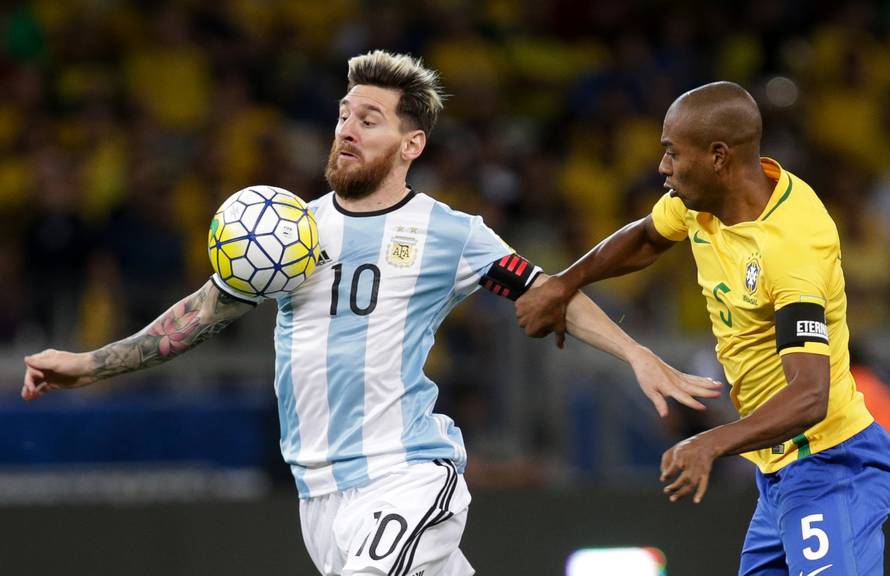 Football Soccer - Brazil v Argentina - World Cup 2018 Qualifiers