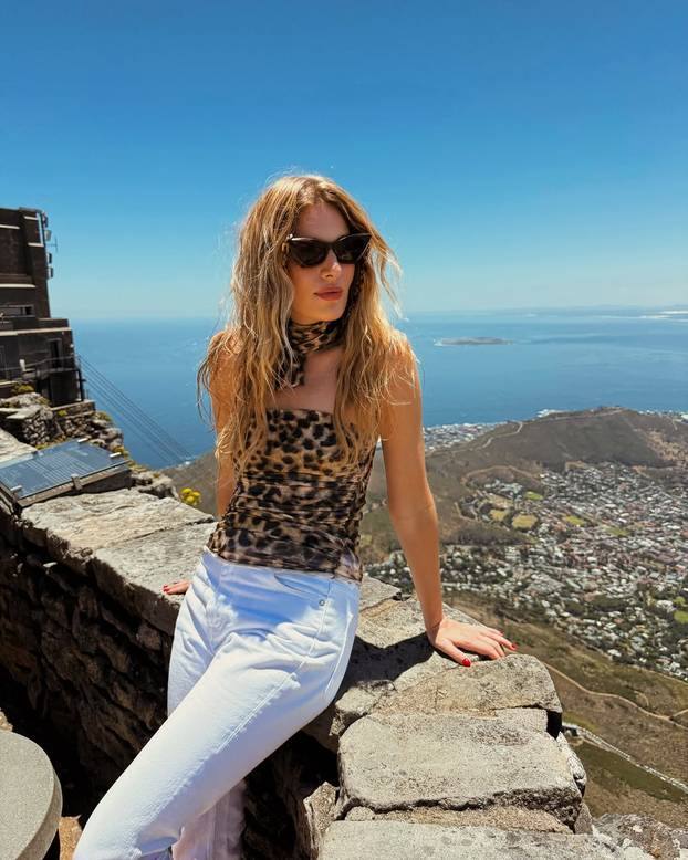 FOTO Ne treba muškarca: 'Na medeni mjesec sam otišla sama i zamrznula sam jajne stanice'