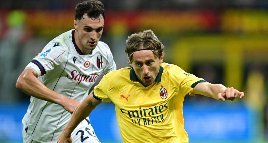 Serie A - AC Milan v Bologna