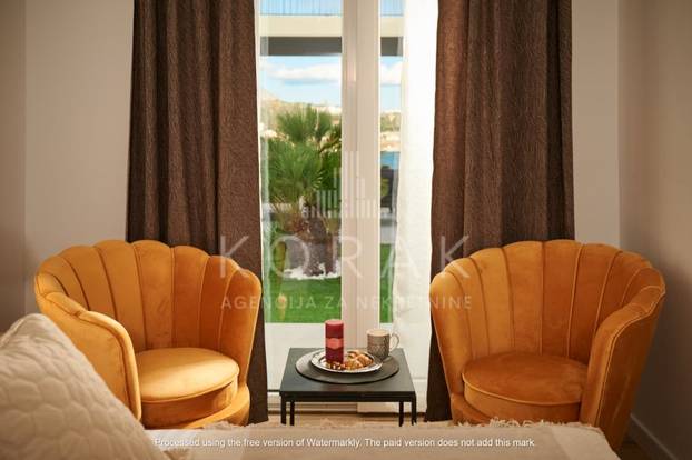 Luksuzna vila u Dugom Ratu stoji 1,4 mil. eura, ali pogled s terase vrijedi 'barem još toliko'